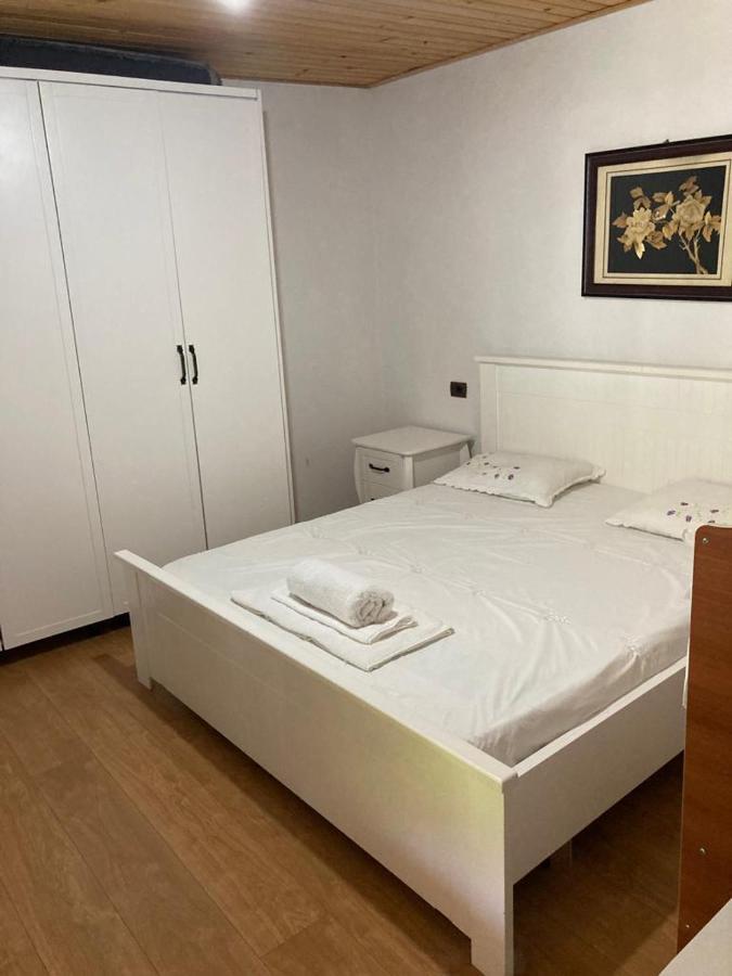 Bujtina Arturi Hotel Valbone Ngoại thất bức ảnh