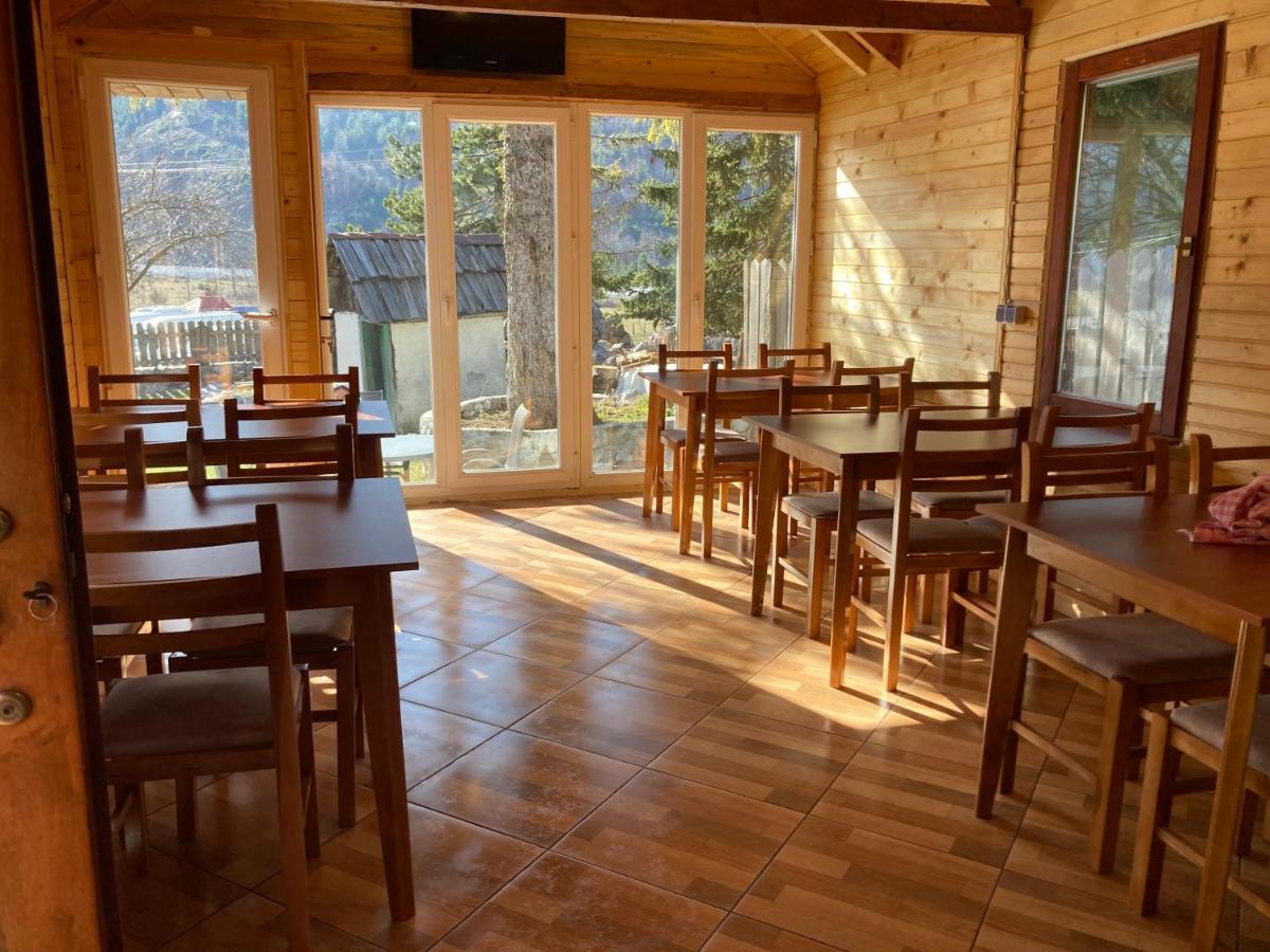 Bujtina Arturi Hotel Valbone Ngoại thất bức ảnh