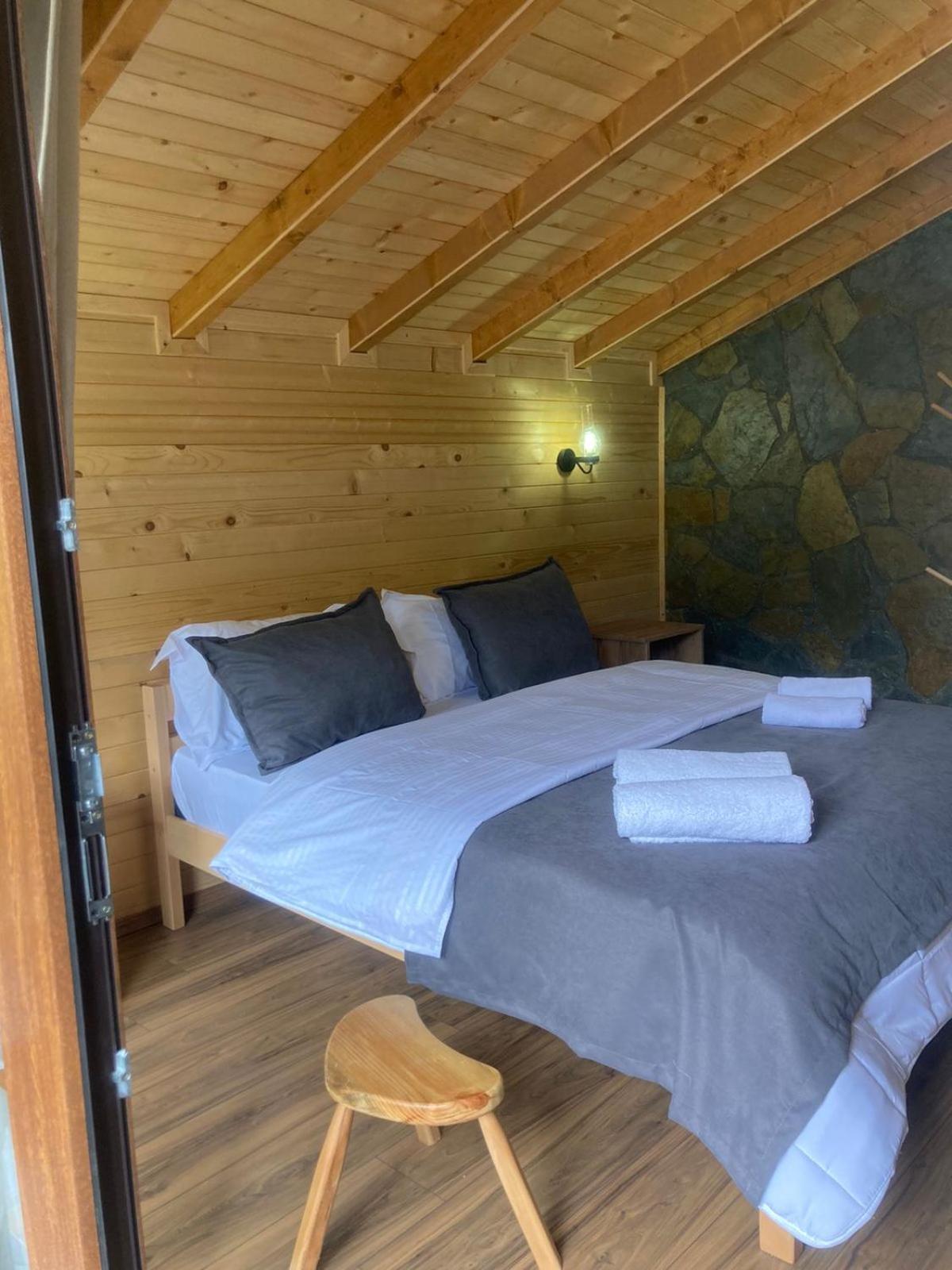 Bujtina Arturi Hotel Valbone Ngoại thất bức ảnh